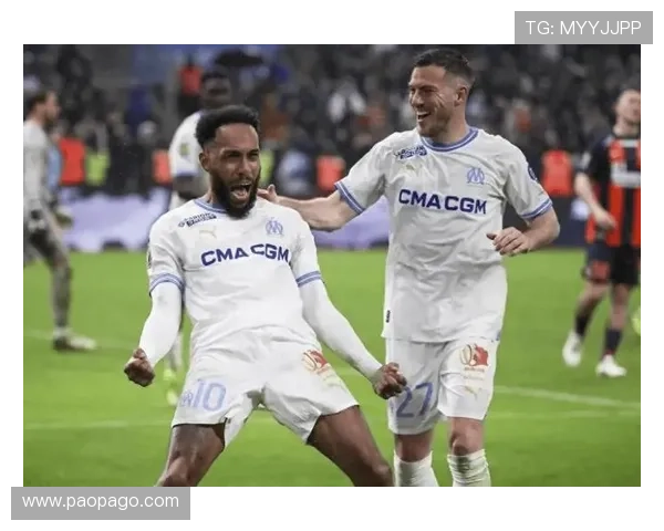 奥巴梅扬重返赛场领衔马赛主场大胜迎来法甲首胜